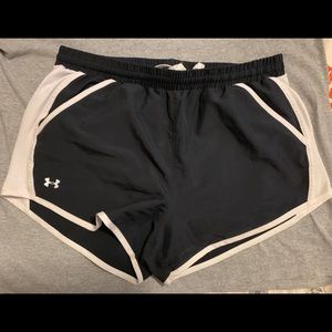 Under Armour Fly-By Running Shorts size Medium